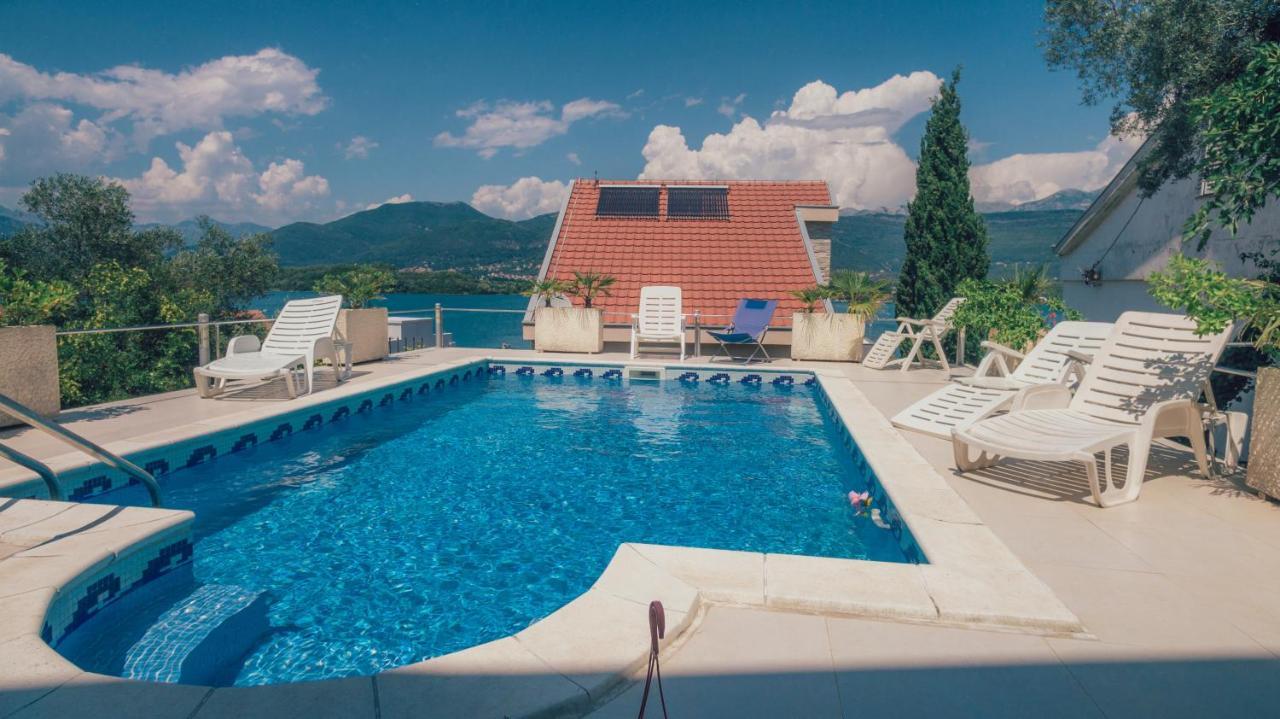 Villa Teodo Esterno foto