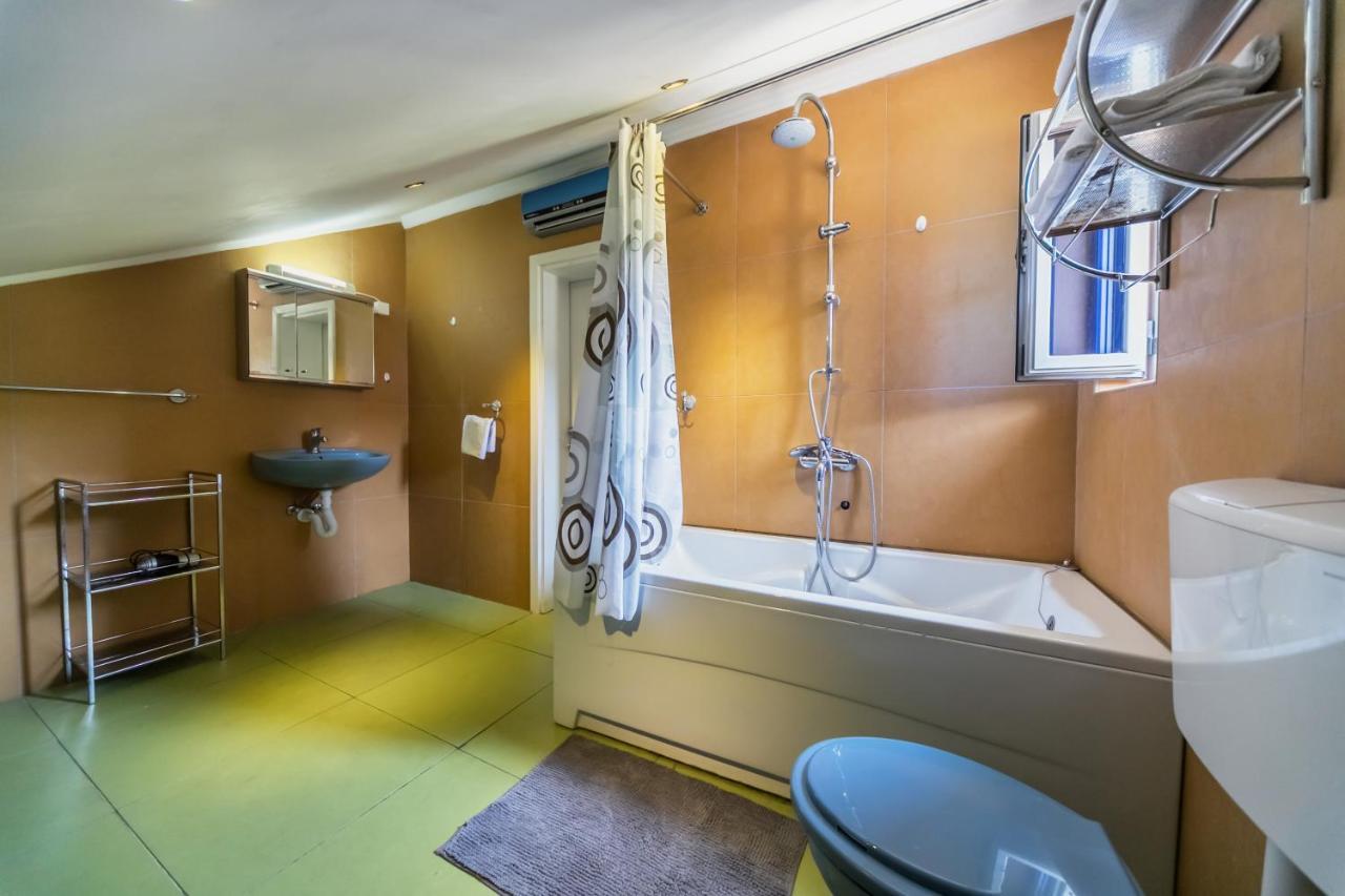 Villa Teodo Esterno foto
