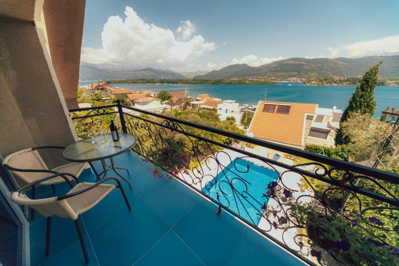 Villa Teodo Esterno foto